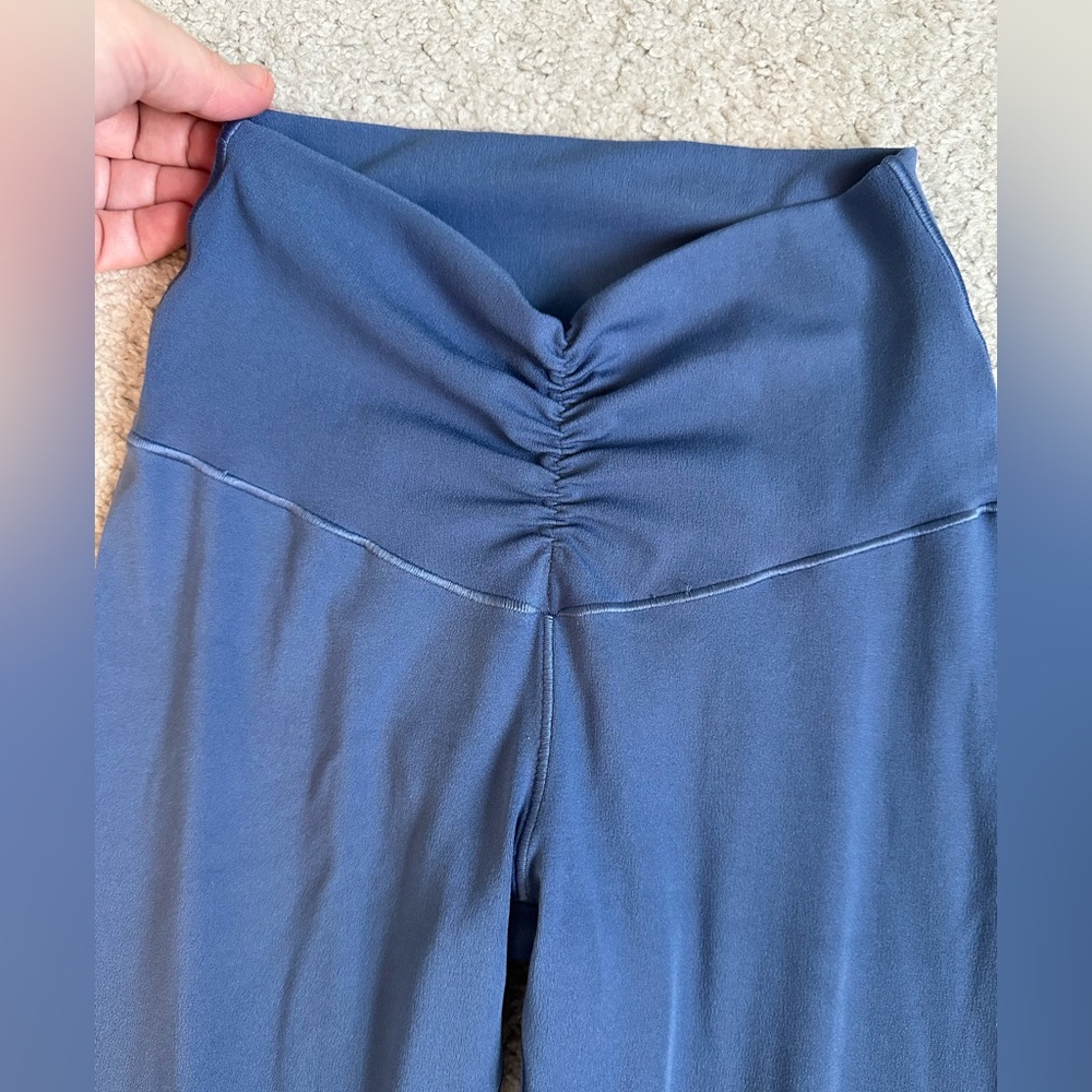 Aerie Blue Activewear Pants - Picture 5 of 6